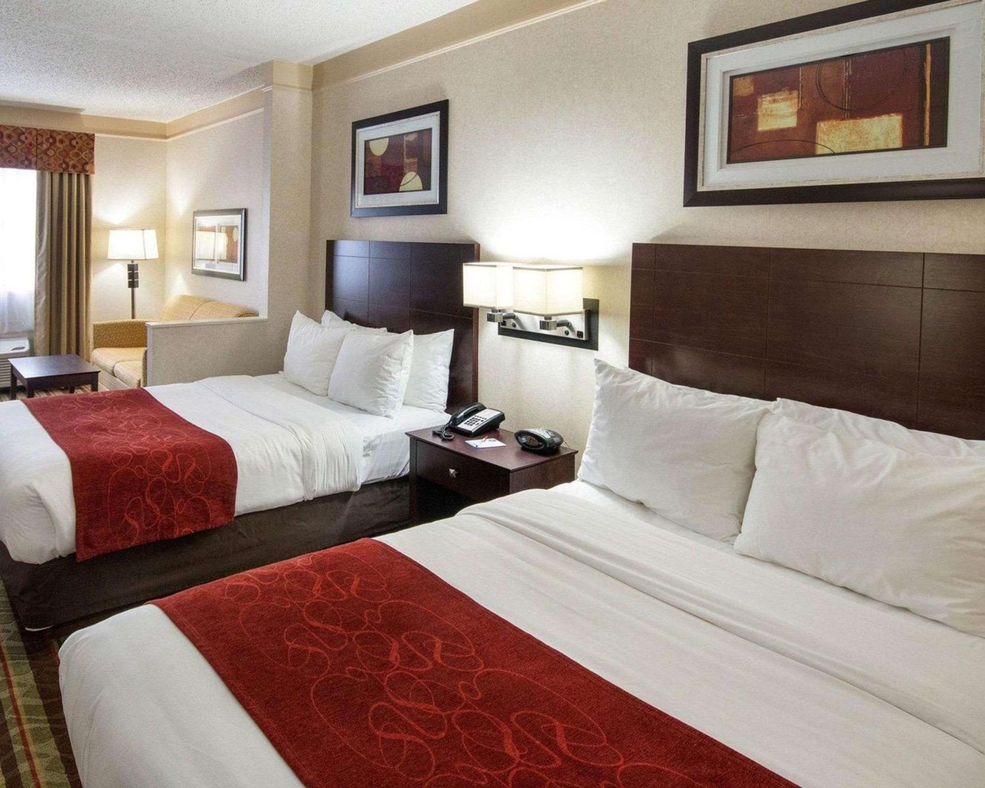 Comfort Suites Parkersburg South Mineral Wells Exterior foto