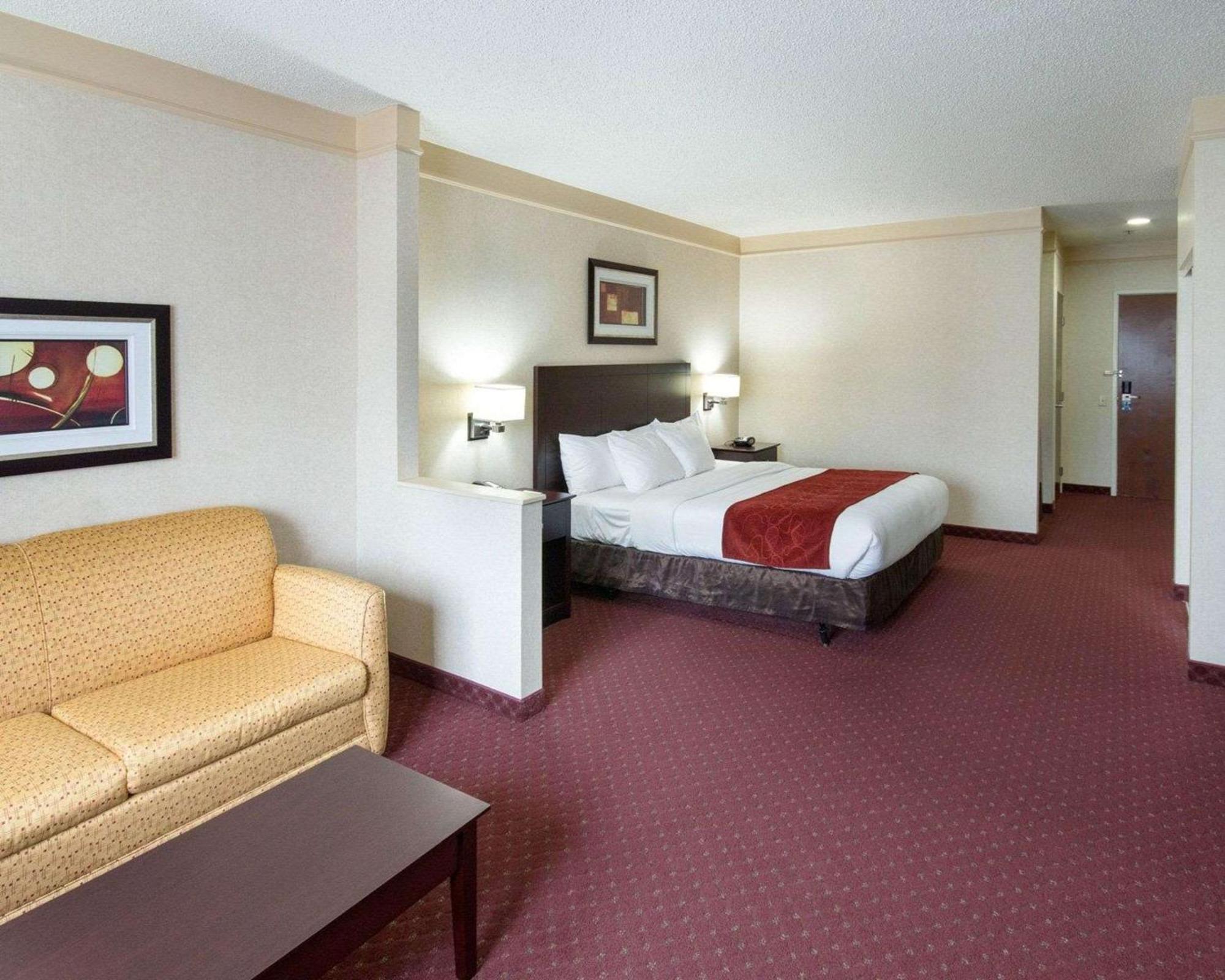 Comfort Suites Parkersburg South Mineral Wells Exterior foto
