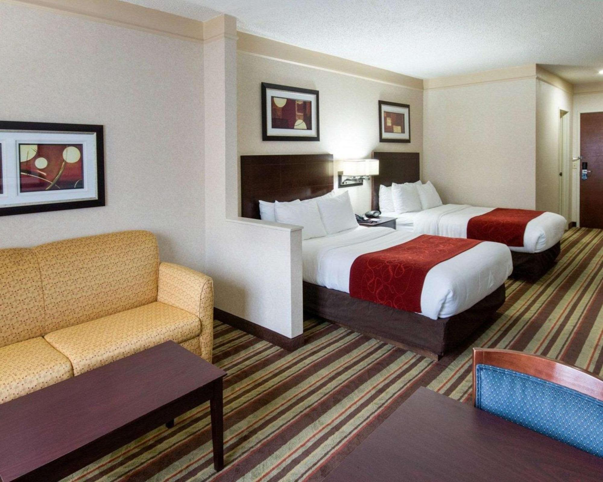 Comfort Suites Parkersburg South Mineral Wells Exterior foto